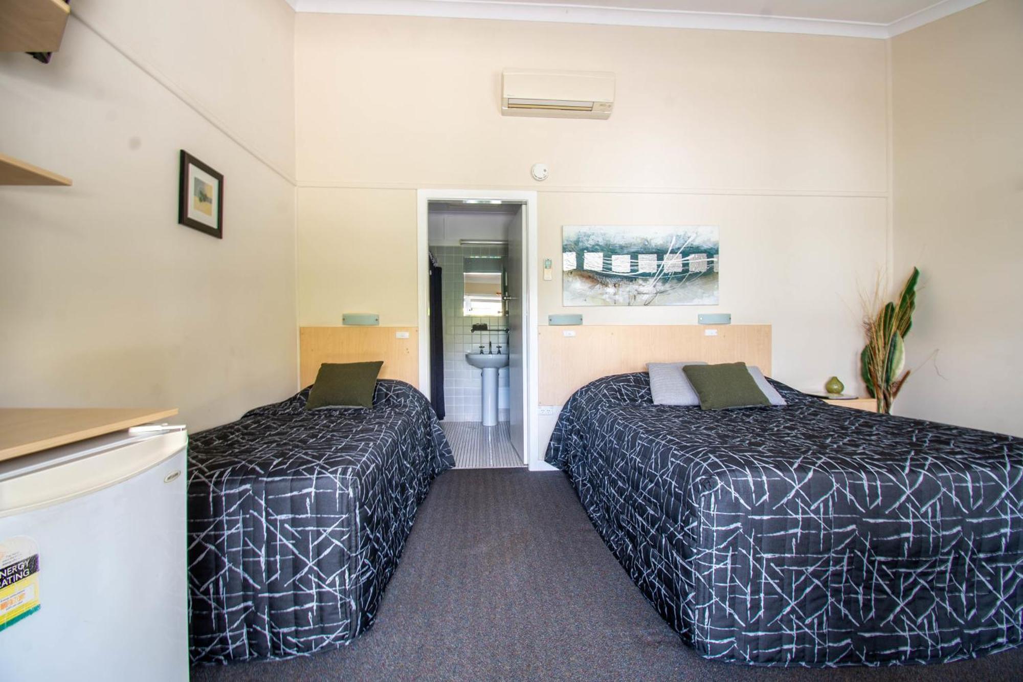 Gundagai Motel Bagian luar foto